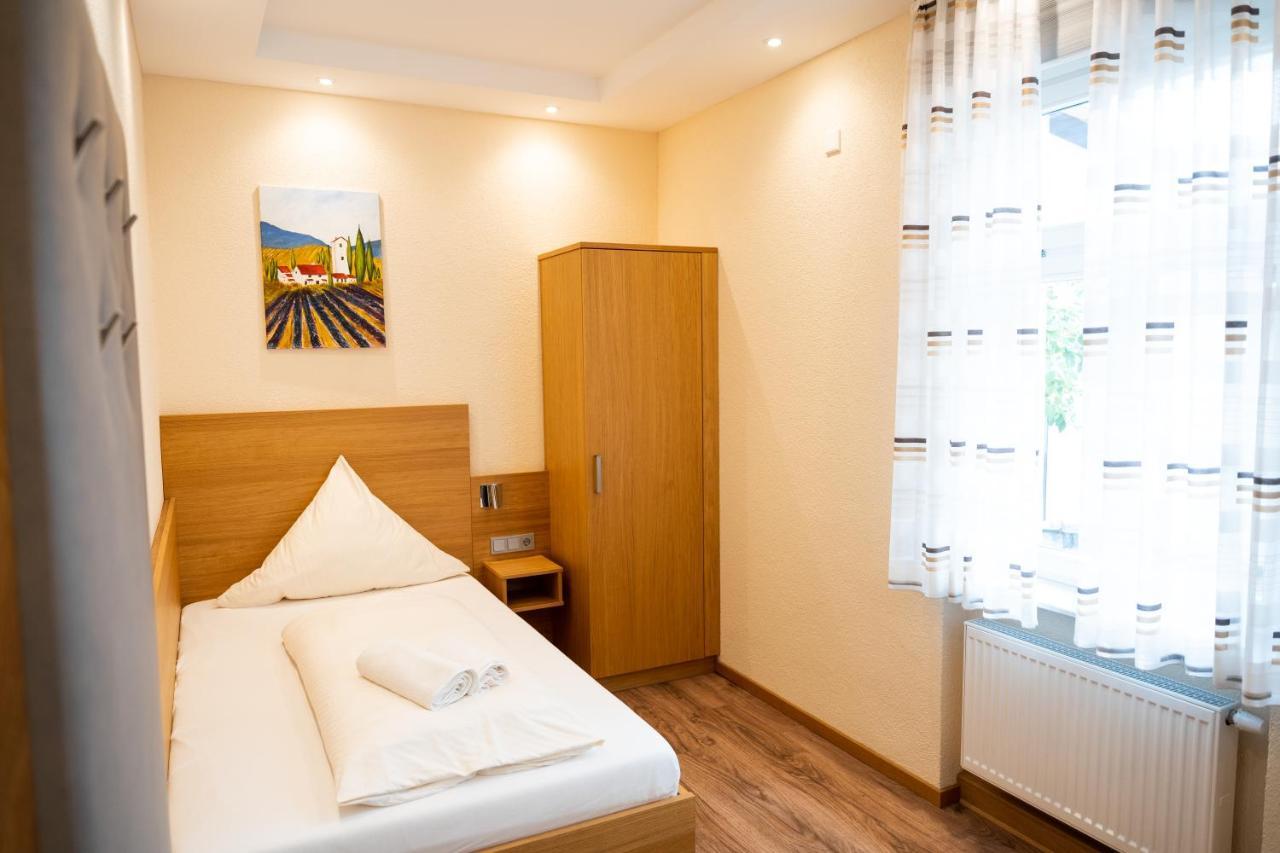 ליימן Gasthause Zur Krone Hotel מראה חיצוני תמונה