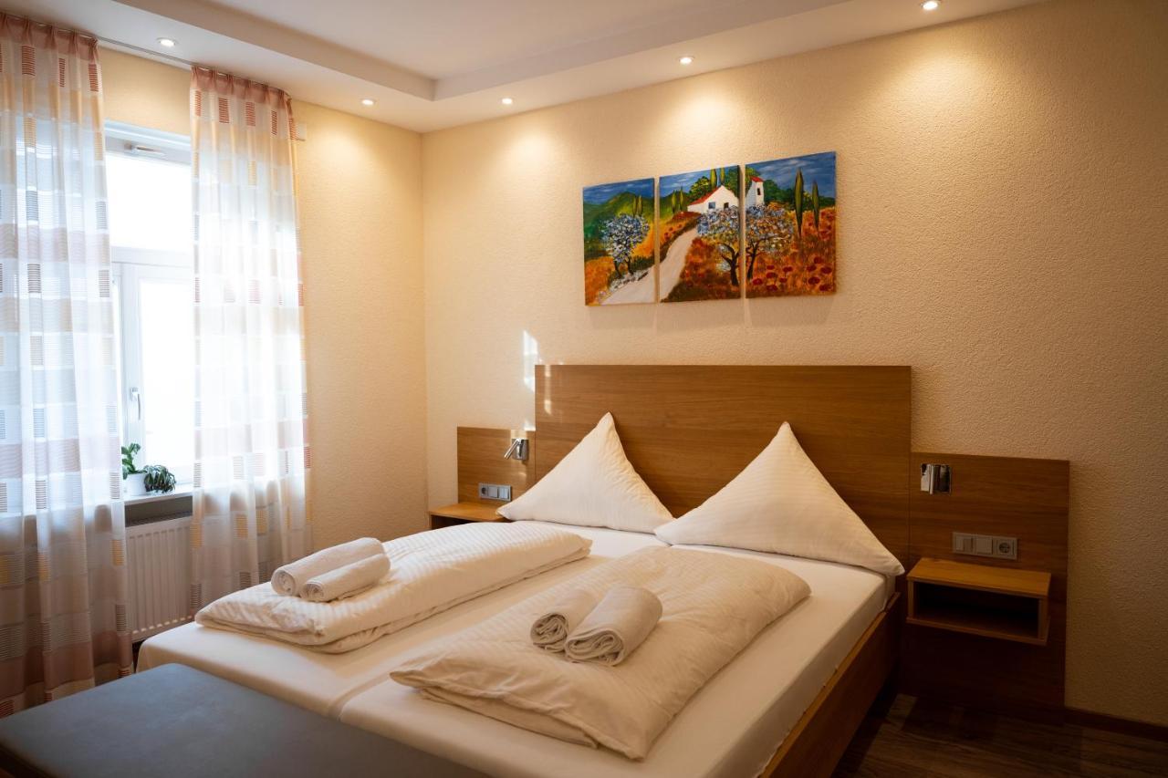 ליימן Gasthause Zur Krone Hotel מראה חיצוני תמונה