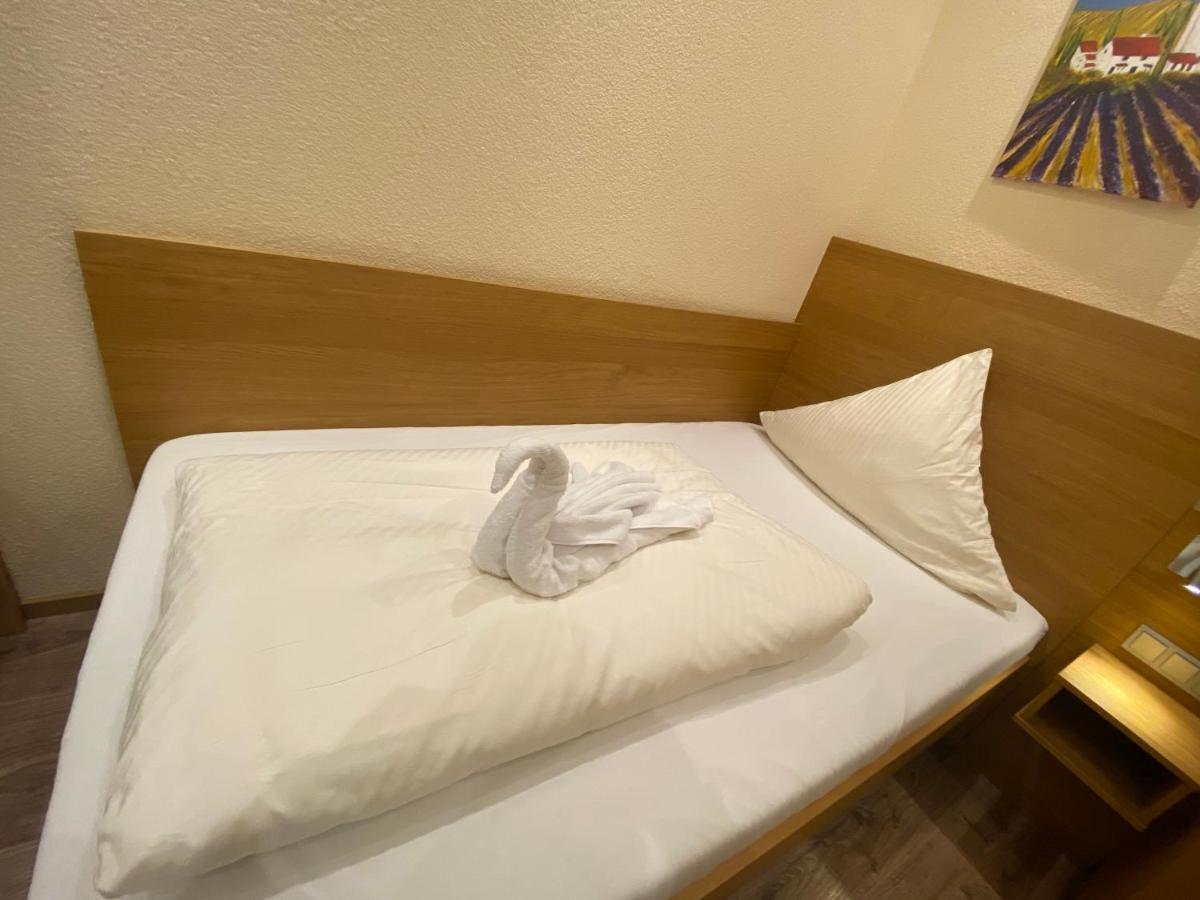 ליימן Gasthause Zur Krone Hotel מראה חיצוני תמונה