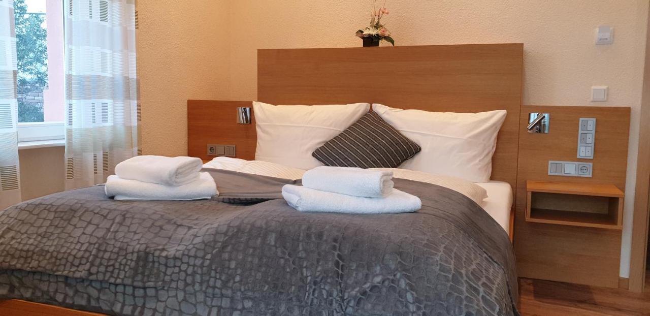 ליימן Gasthause Zur Krone Hotel מראה חיצוני תמונה