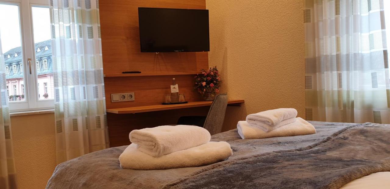 ליימן Gasthause Zur Krone Hotel מראה חיצוני תמונה